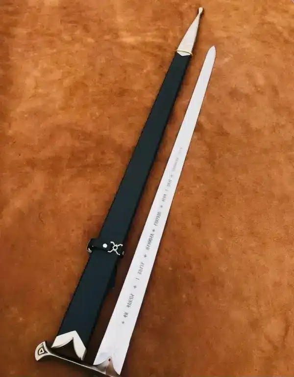 Handmade D2 Steel Viking Sword - Image 4