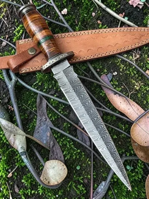 Damascus Steel Dagger - Image 5